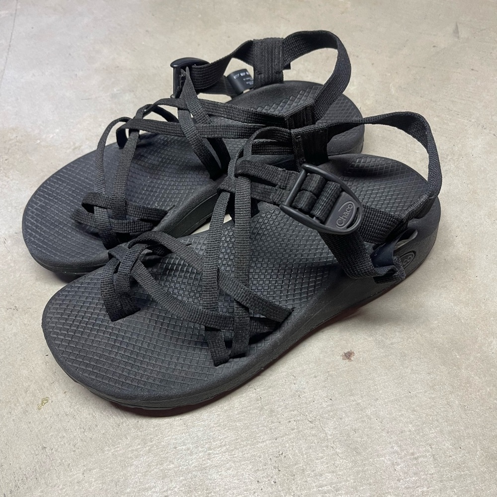 Chaco ZX/2 Classic Strappy Sandal Size W9